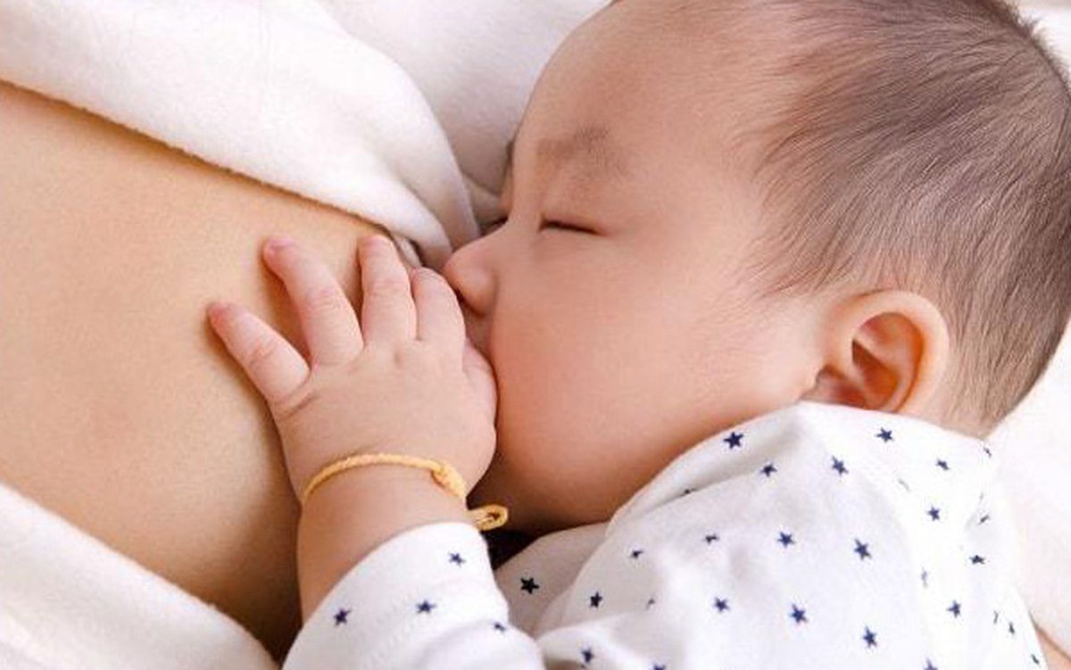 Bổ sung canxi cho trẻ sơ sinh và những điều cần biết cho cha mẹ trẻ