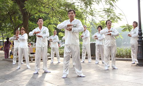 Tập khí công dưỡng sinh có tác dụng rất tốt trong điều trị suy nhược thần kinh