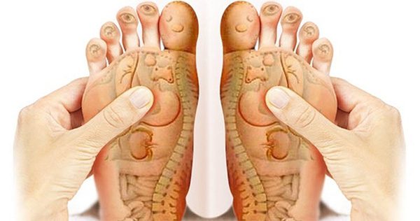 Bấm huyệt khắc phục chứng lạnh tay chân
