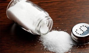 Hằng ngày ăn mặn có thể dẫn tới sỏi thận, cao huyết áp, đột quỵ