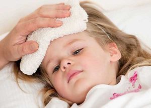 Những lưu ý khi trẻ bị sốt siêu vi cha mẹ trẻ cần lưu ý