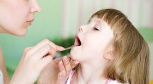Chuyên gia hướng dẫn cách nhận biết và điều trị bệnh viêm họng hạt