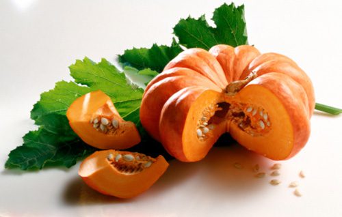 Bí ngô chứa một lượng lớn vitamin A tốt cho mắt
