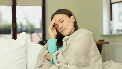 Mất nước cũng khiến cơ thể lạnh