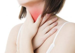 Nguy cơ viêm họng cao trong những ngày hè do ăn thực phẩm quá lạnh