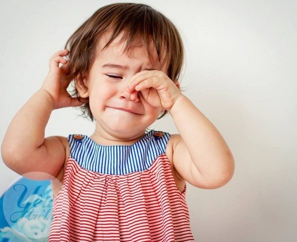 Triệu chứng xuất hiện của bệnh đau mắt đỏ ở trẻ