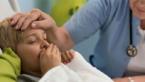 Khi trẻ bị ho gà điều trị như thế nào cho đúng cách?