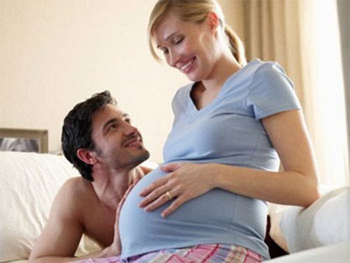 Có nên quan hệ tình dục lúc chị em mang bầu?