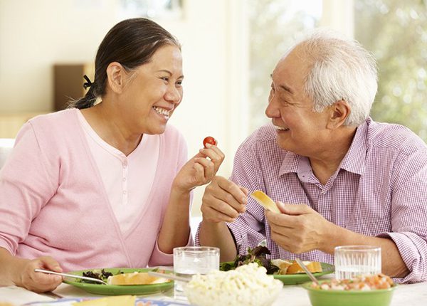 Chế độ dinh dưỡng hợp lý cho bệnh nhân sau đột quỵ