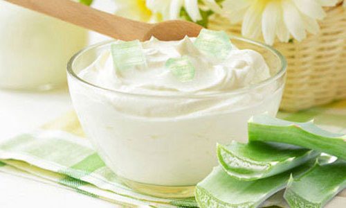 Trị nám da bằng nha đam và sữa chua rất hiệu quả