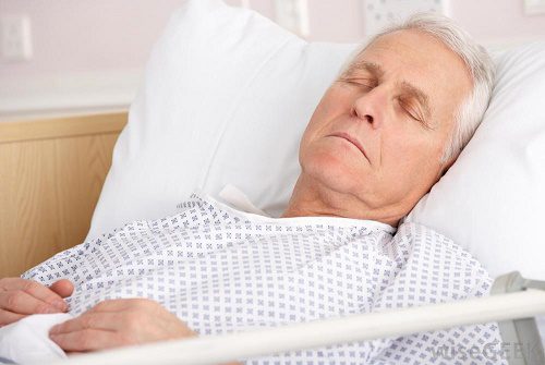 Bệnh người cao tuổi gây giảm sút sức khỏe