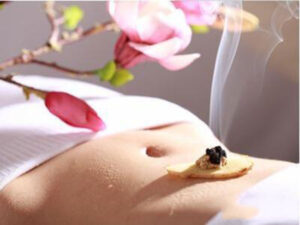 9 bài thuốc đắp rốn trị tiểu tiện không tự chủ