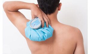 Nguyên nhân gây đứt dây chằng bả vai và biện pháp xử lý?