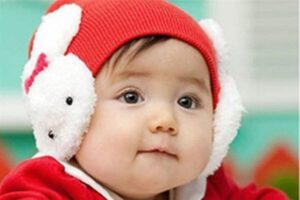 Mu len mua dong ruc ro mau sac cho be 3