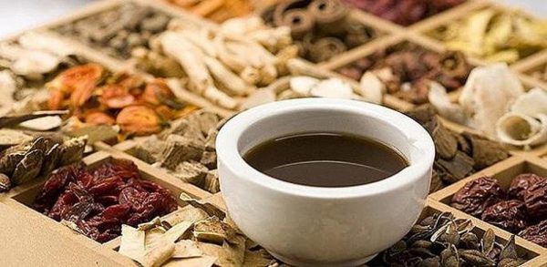 Trị bệnh tay chân miệng theo phương thức Y học cổ truyền
