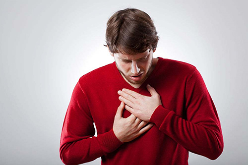 Tức ngực khó thở là hiện tượng mọi người đều có nguy cơ mắc phải nuot vuong 3