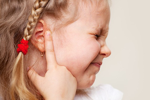 Bệnh viêm tai giữa cấp để lại nhiều biến chứng nguy hiểm
