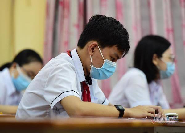 Giáo dục giới tính trong trường học và gia đình còn nhiều rào cản