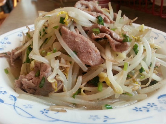 gia-xao-thit-lon-mon-an-don-gian-tot-cho-nam-gioi