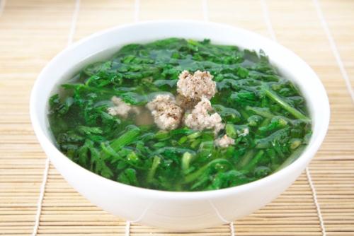 mon an thuoc tu rau cai cuc giup chua benh